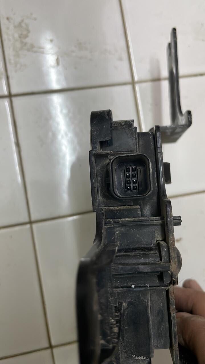 Hyundai Ioniq 2018 Rear Left Radar Spot Assist Sensor 95811G2000