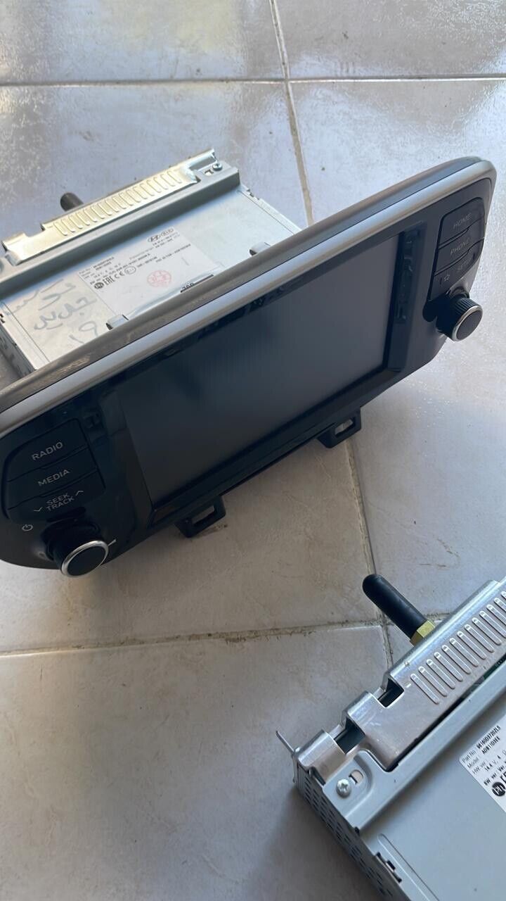 Hyundai Tucson 2018 2022 OEM radio Head unit touch screen GPS