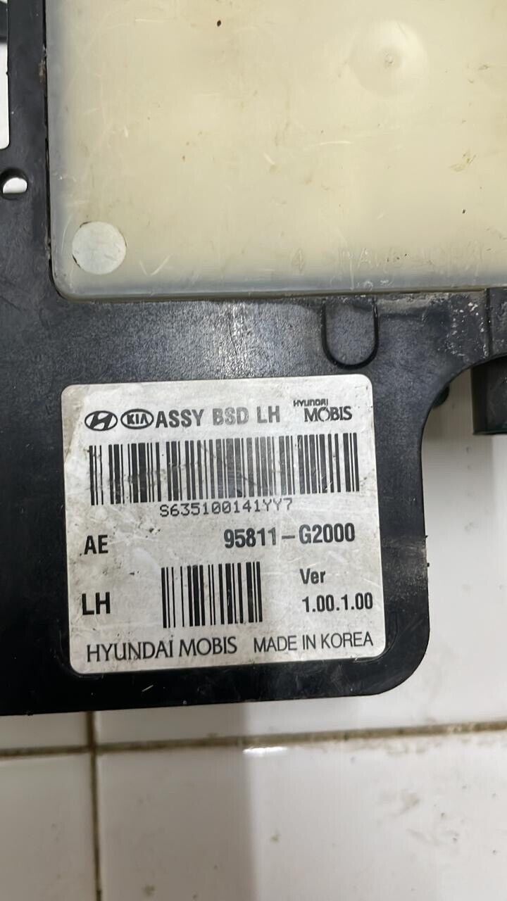 Hyundai Ioniq 2018 Rear Left Radar Spot Assist Sensor 95811G2000
