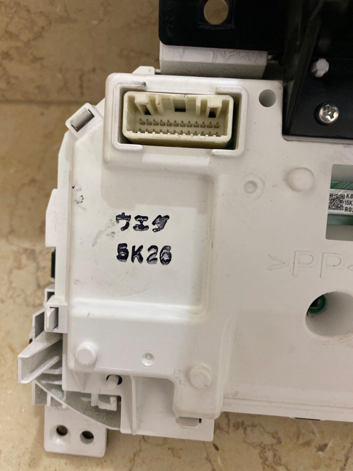 INSTRUMENT CLUSTER speedometer MAZDA 3 CX-3 kilometers SKY ACTIVE BJE155430