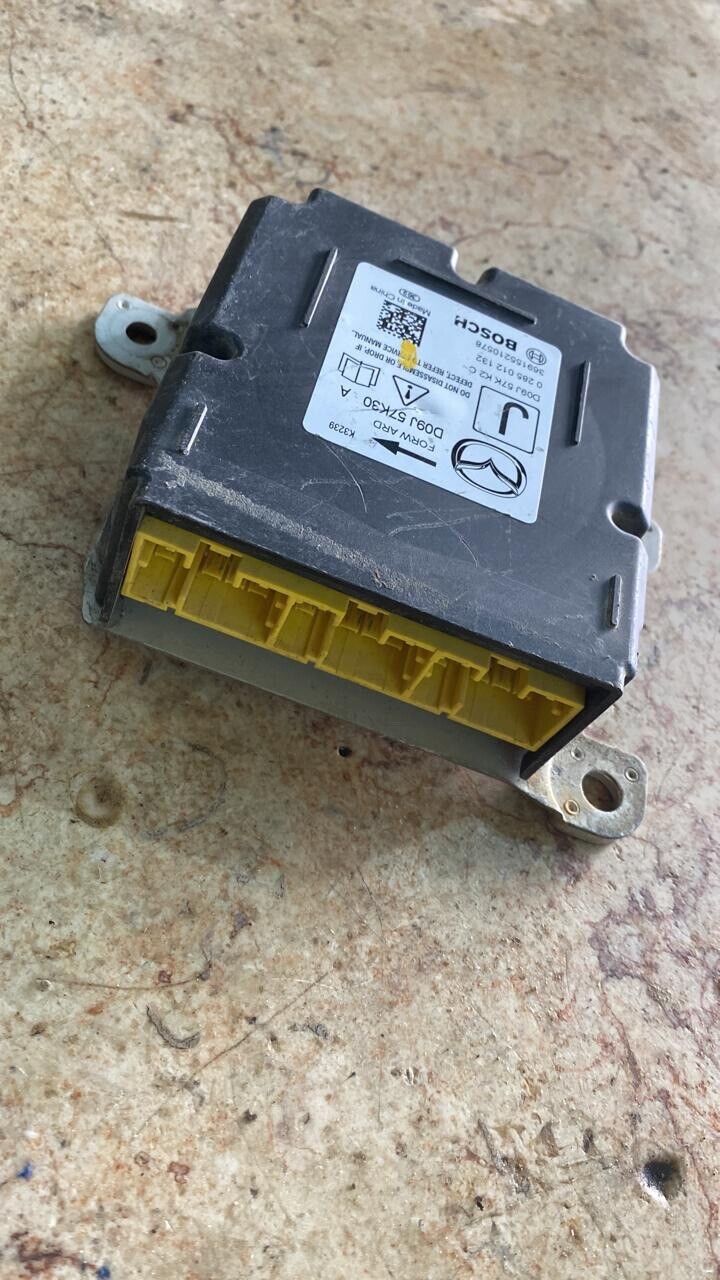 Mazda CX3 2 2014 19 Control Unit OEM Saftey unit D09J57K30 J