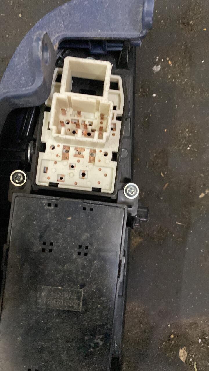 hyundai I10 2017+ window center switch control