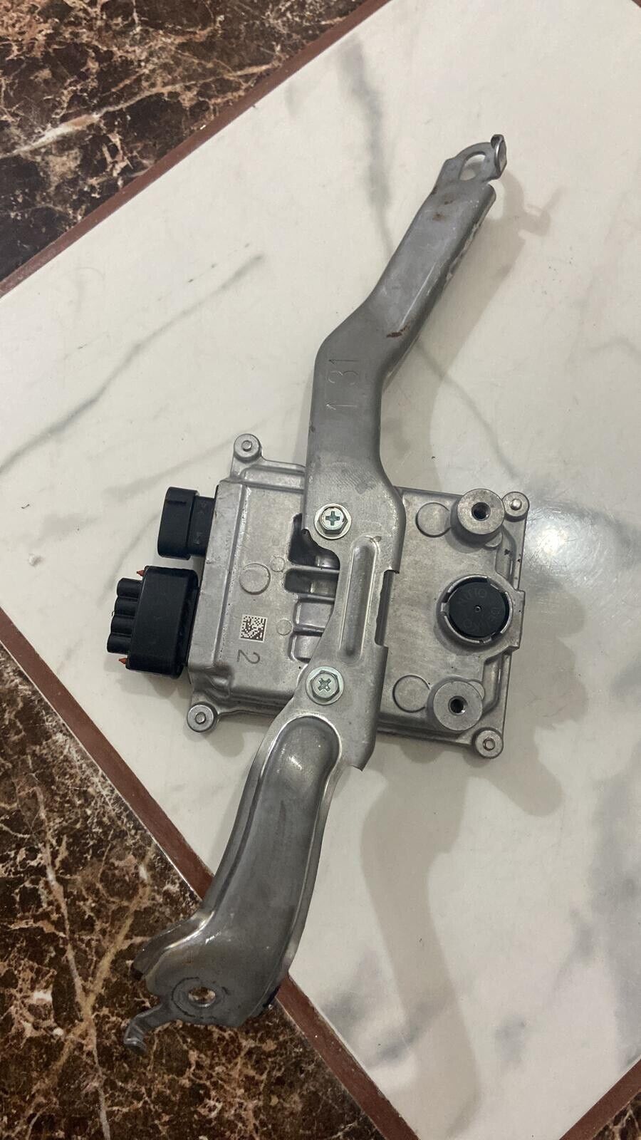 Toyota RAV4 Hybrid 2020 Fuel Pump Driver Module 8957112010