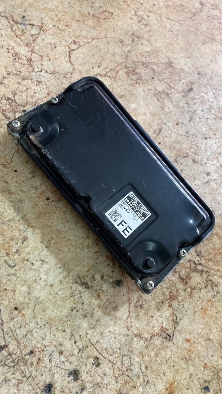 TOYOTA C-HR 1.8 Hybrid 2018 2020 RHD Engine ECU Control Unit 89661F4050