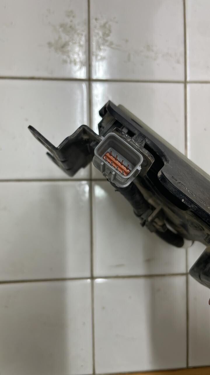 Hyundai Ioniq 2018 Rear Radar Spot Assist Sensor Set 95821G2000 95811G2000