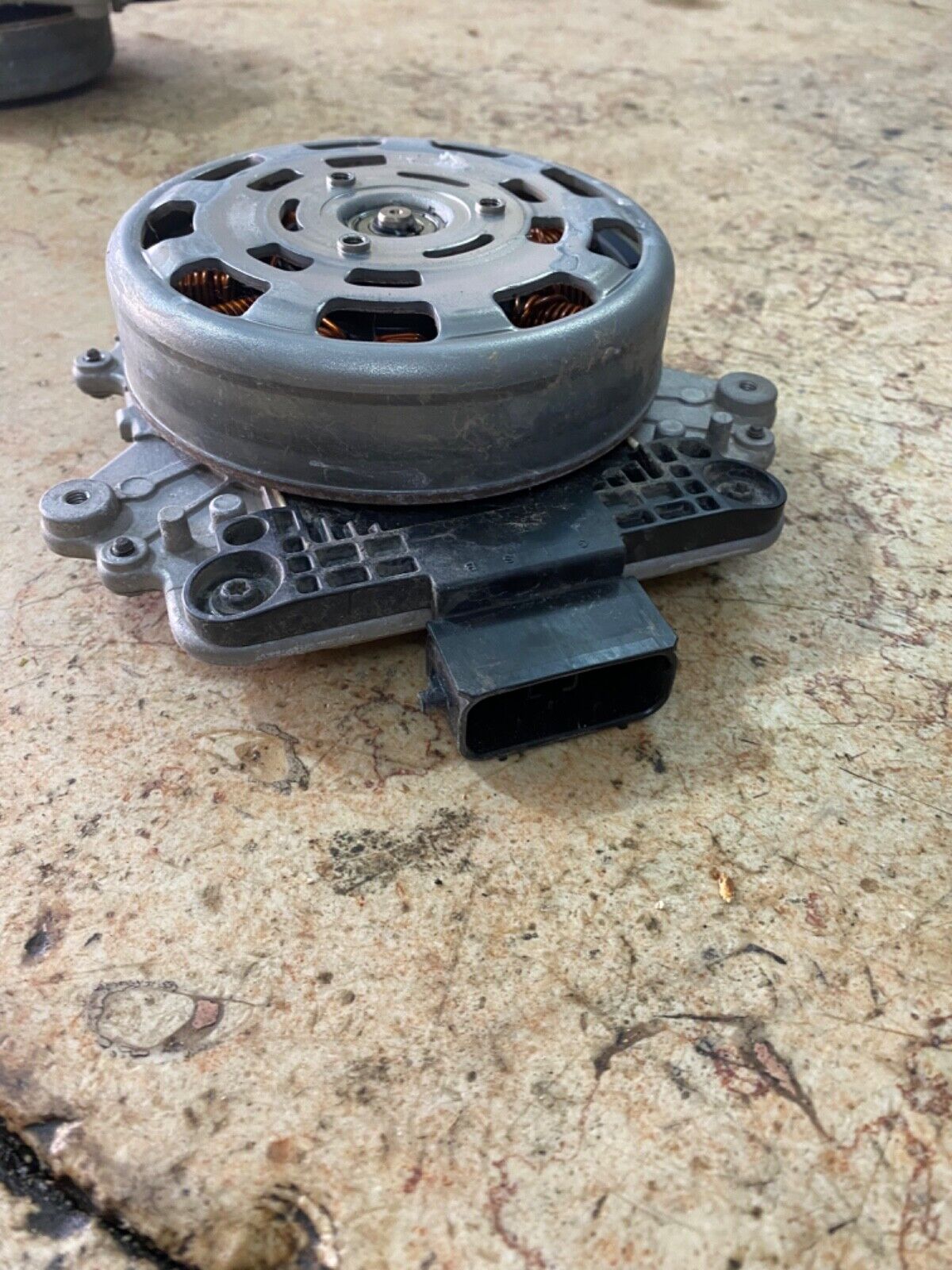 TOYOTA RAV4 2019 2021 RADIATOR COOLING MOTOR module 16363-31500 2685003000 OEM