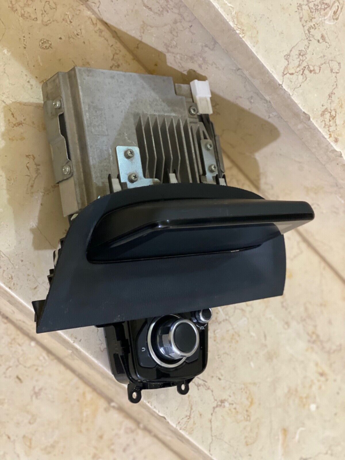 MAZDA 3 2014-2018 original GPS NAVIGATION DISPLAY Informations & center console