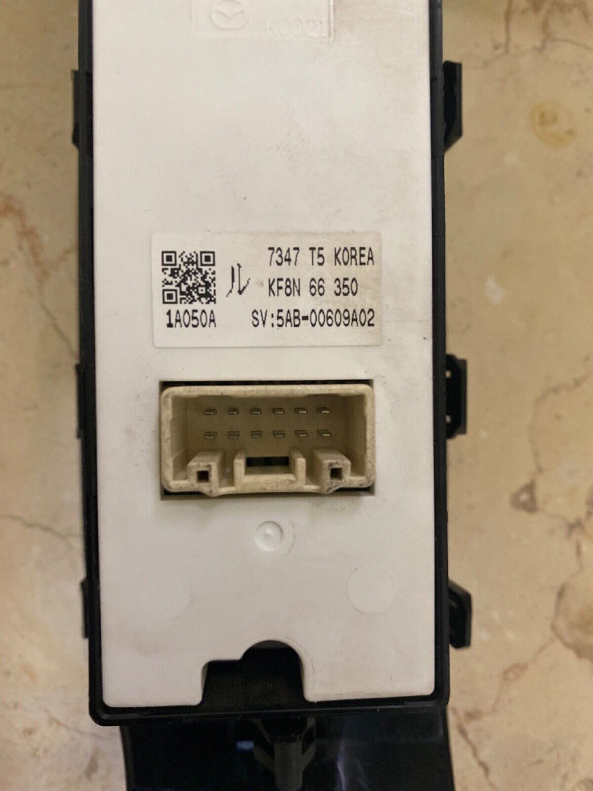 KF8N66350 MAZDA CX5 2019 2018 2017 2016 2015 Switch,power window