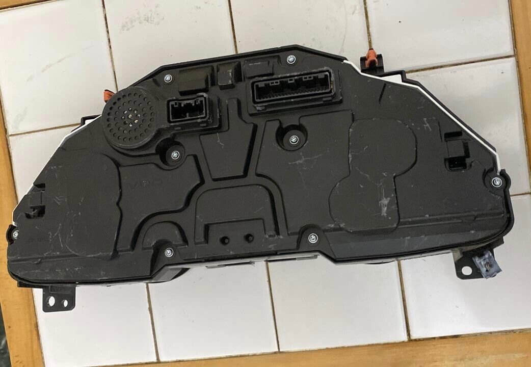 Toyota CHR 2019 2020 insturment cluster speedometer KM 83800F4240 MF