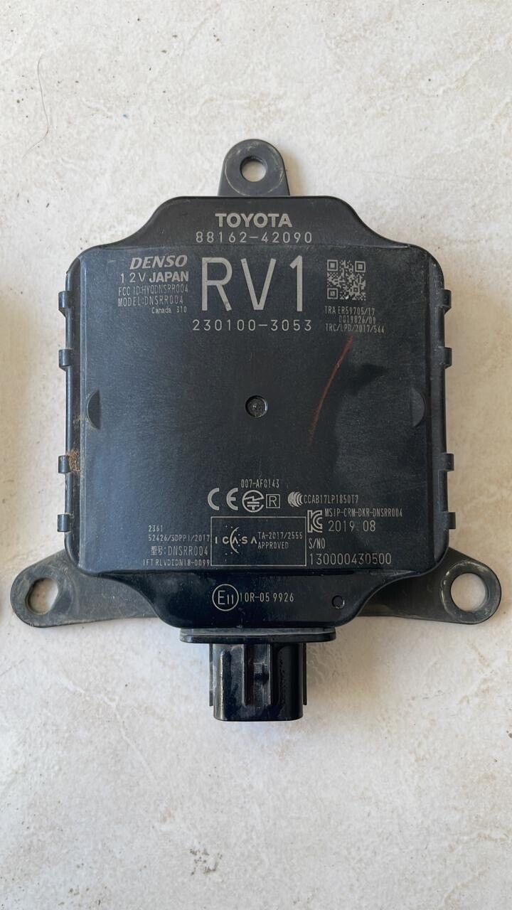 Toyota Rav4 2019 2022 Rear Radar Blind spot sensor Set 8816242090