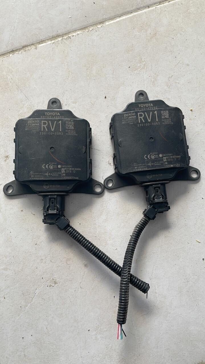 Toyota Rav4 2019 2022 Rear Radar Blind spot sensor Set 8816242091