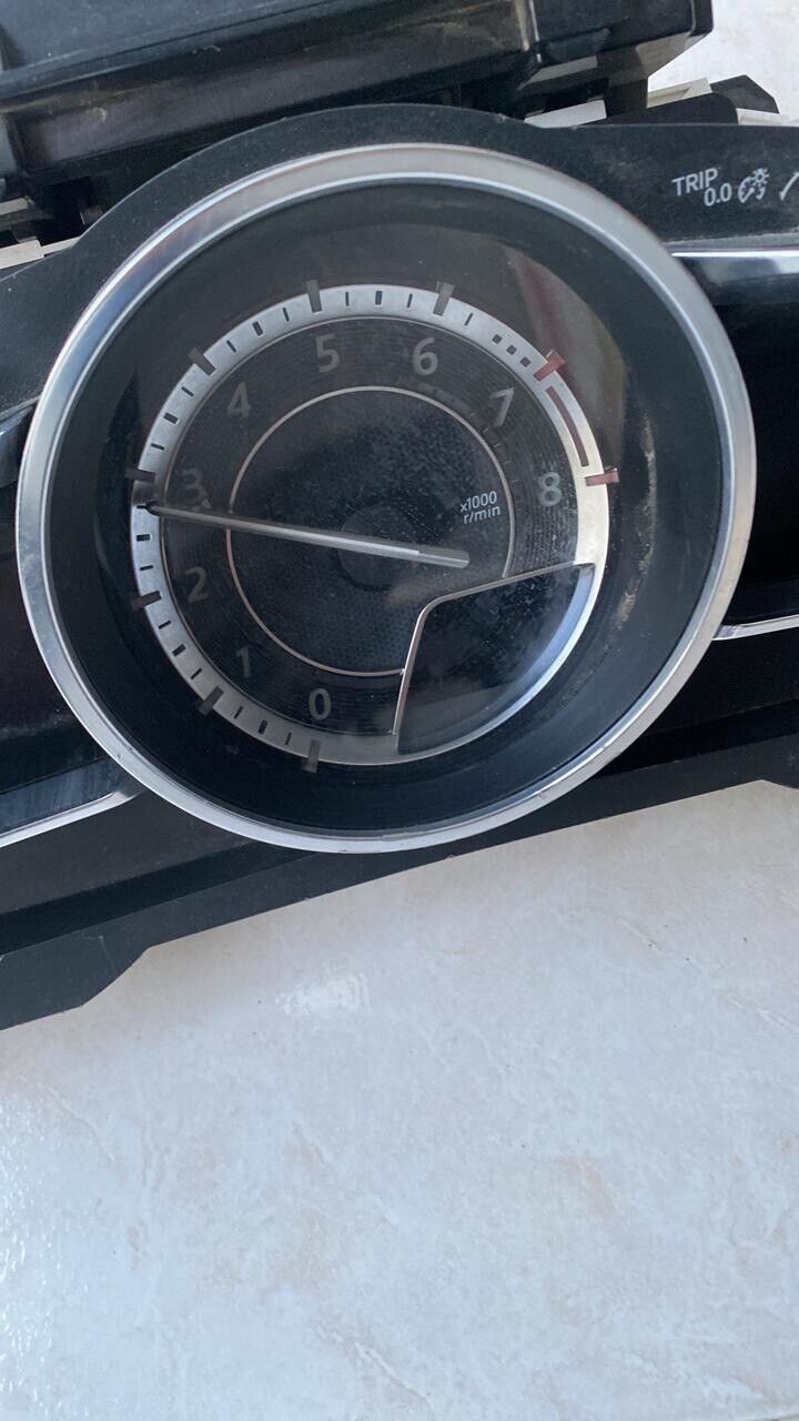 INSTRUMENT CLUSTER speedometer MAZDA 3 CX-3 kilometers SKY ACTIVE BJE155430
