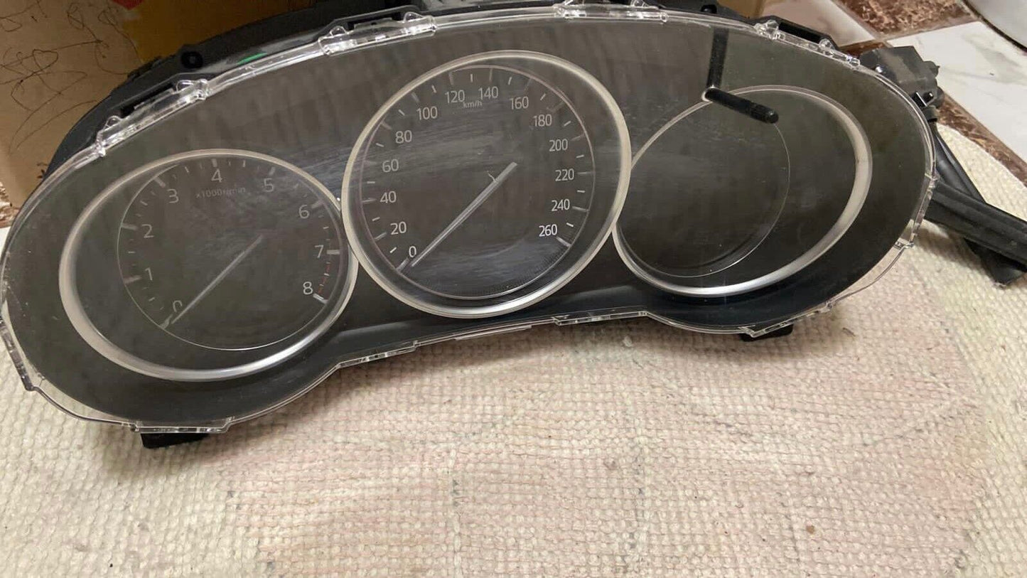 Mazda CX5 Dashboard instrument cluster kilometers 2750556 K162 KT174 TK4955430