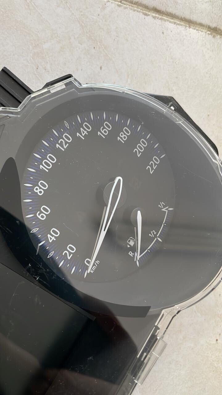 Toyota CHR 2019 2020 insturment cluster speedometer KM 83800F4240 MF