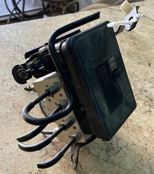 Mazda 3 2017 2019 ABS control unit BAAP437A0