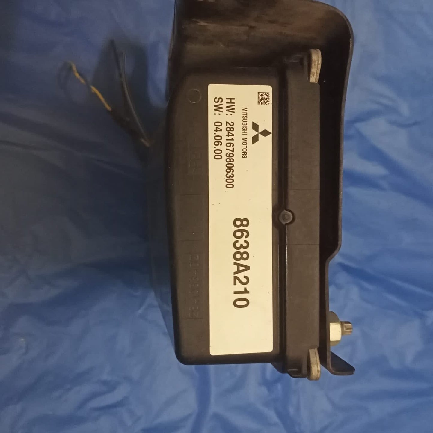 Mitsubishi OUTLANDER 2014 2019 CRUISE CONTROL Distance Radar Sensor 8638A210