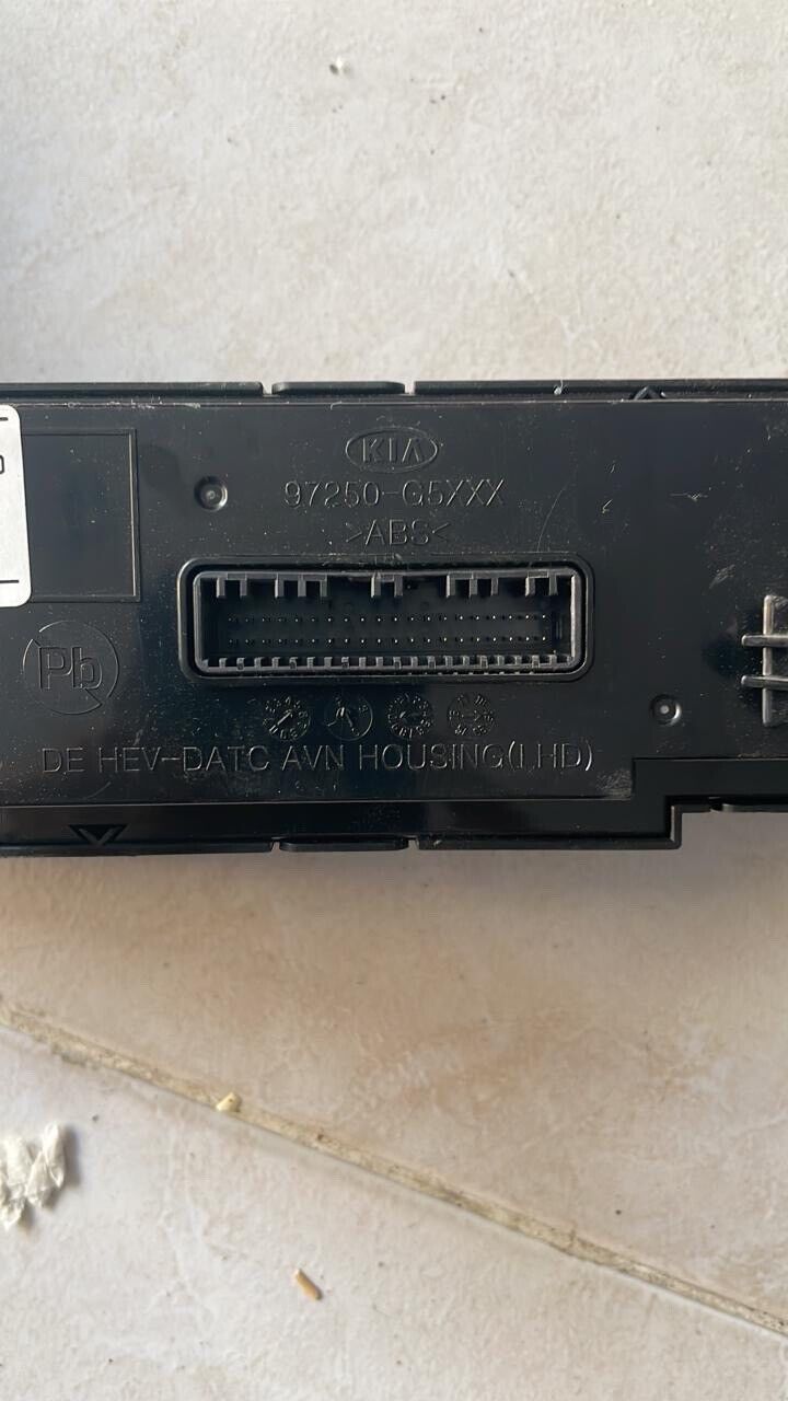 KIA Niro 2019 2020 AC Heating climate control unit 97250G5CE0 DCEC