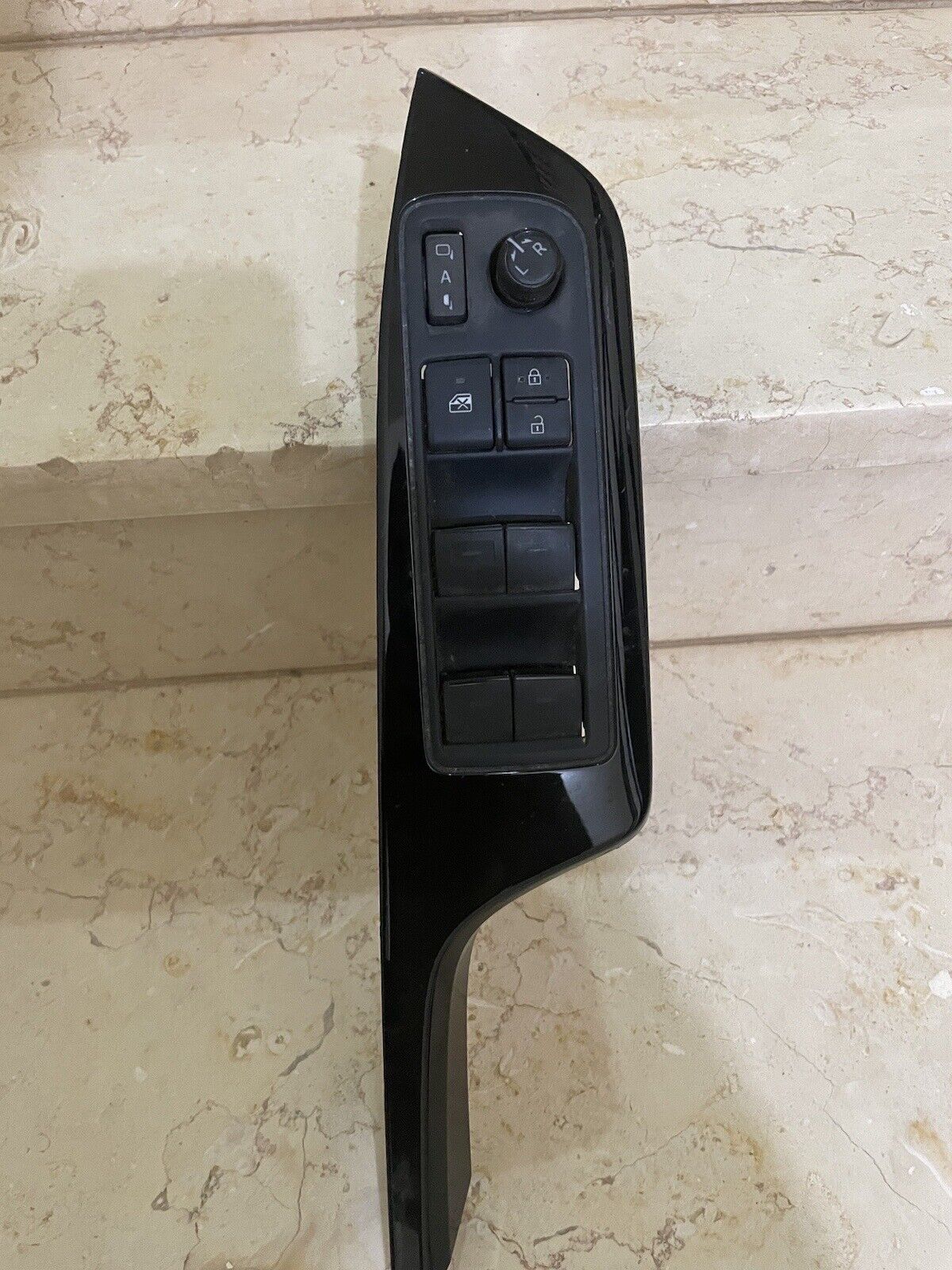 Toyota CHR 2017 2020 OEM Window Mirror Center Switch C 84040-F4090 84040F4090