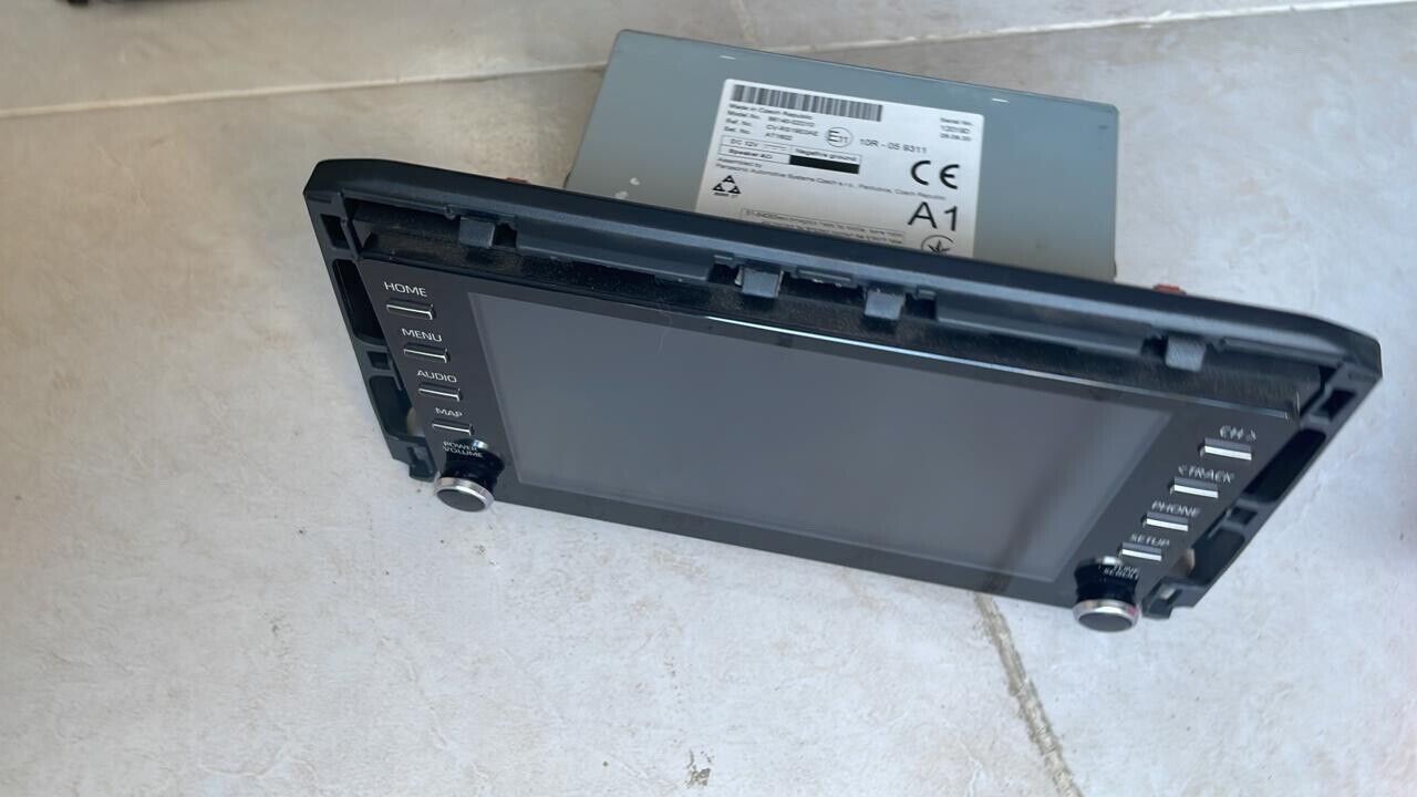 Toyota Corolla 2019 2021 OEM Radio Head unit touch screen