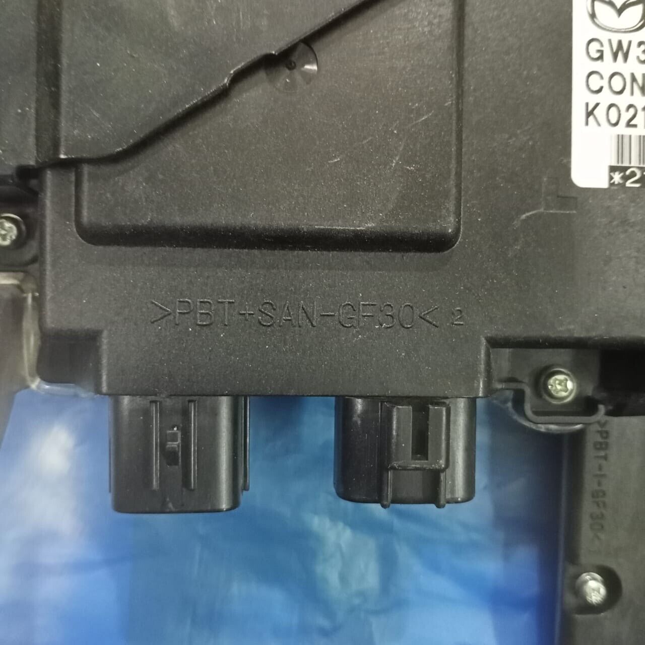 Mazda 6 2021 + Converter DCDC GW3B67Y60