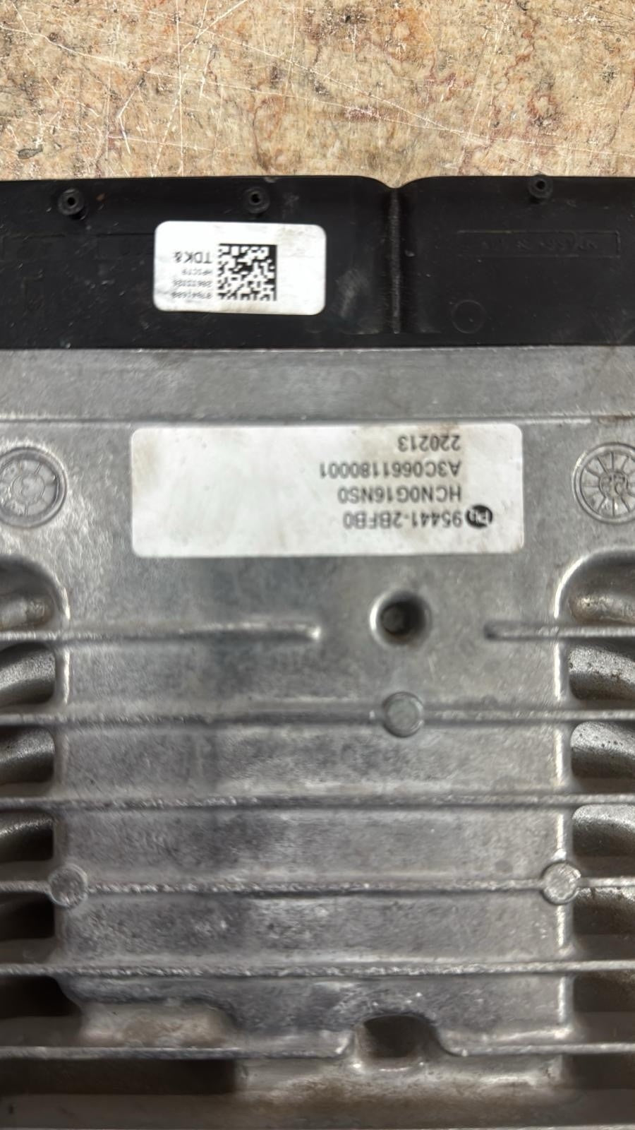 2021-2022 Hyundai Elantra Engine Computer Control Module ECU ECM 95441-2BFB0 OEM