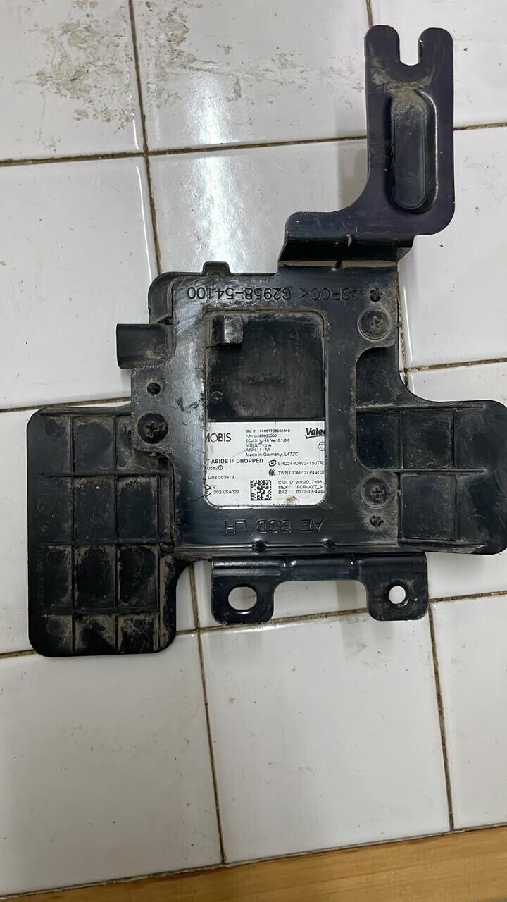 Hyundai Ioniq 2018 Rear Radar Spot Assist Sensor Set 95821G2000 95811G2000