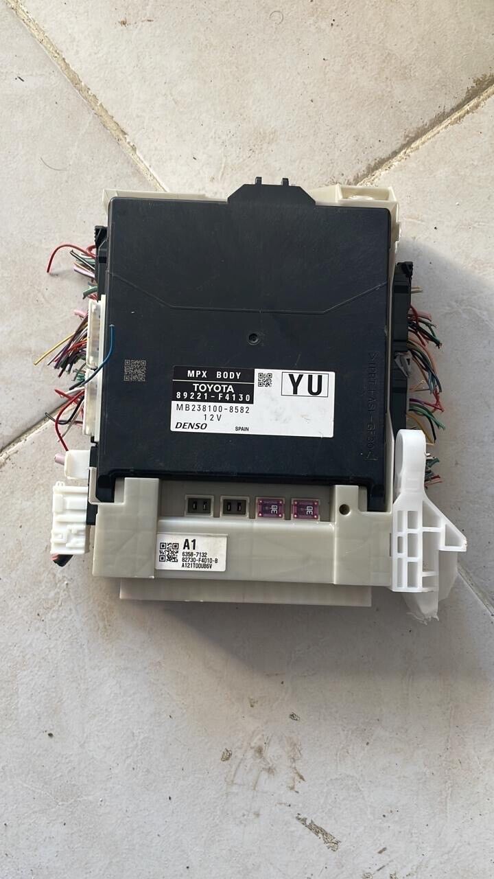 Toyota C-HR 2019 Multiplex Body Control Comfort Module Unit ECU MPX 89221F4130