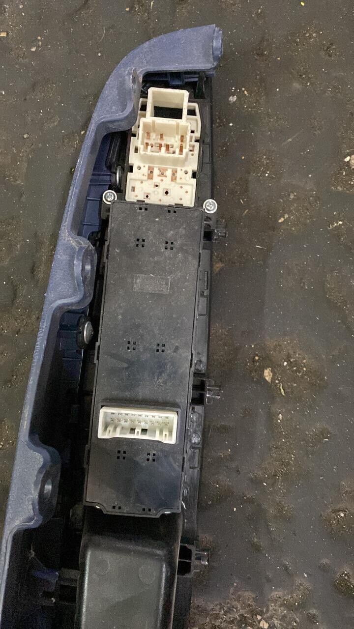 hyundai I10 2017+ window center switch control