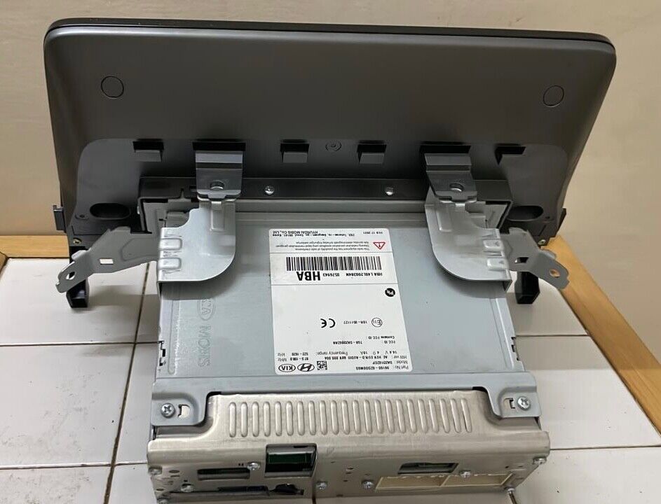 Hyundai Ioniq 2021 2022 OEM Radio Head unit touch screen GPS