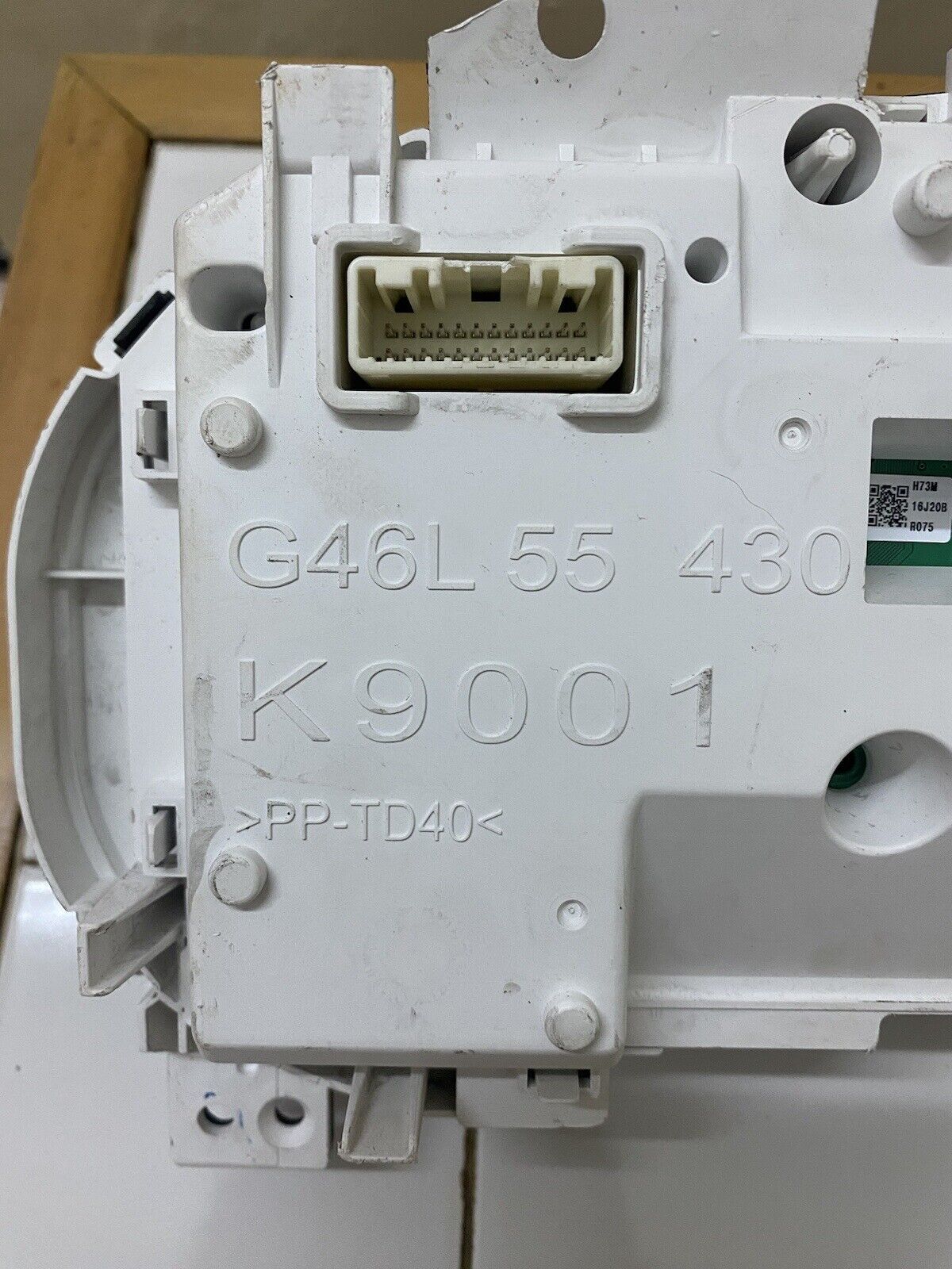Mazda 6 2017 2019 instrument speedometer Kilometers G46L55430 C9KA6J C