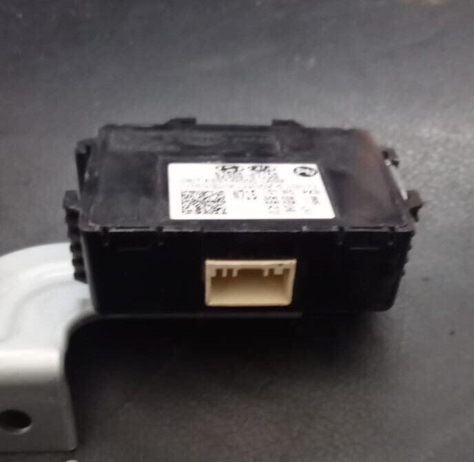 Hyundai Tucson 2021 2023 OEM Genuine Lamp control unit 92900N7150