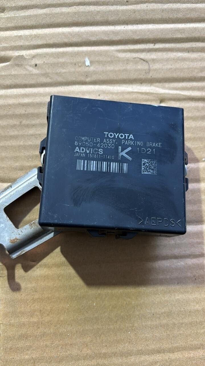 Toyota RAV4 2018 2023 OEM Barking Brake Control 8905042030 K