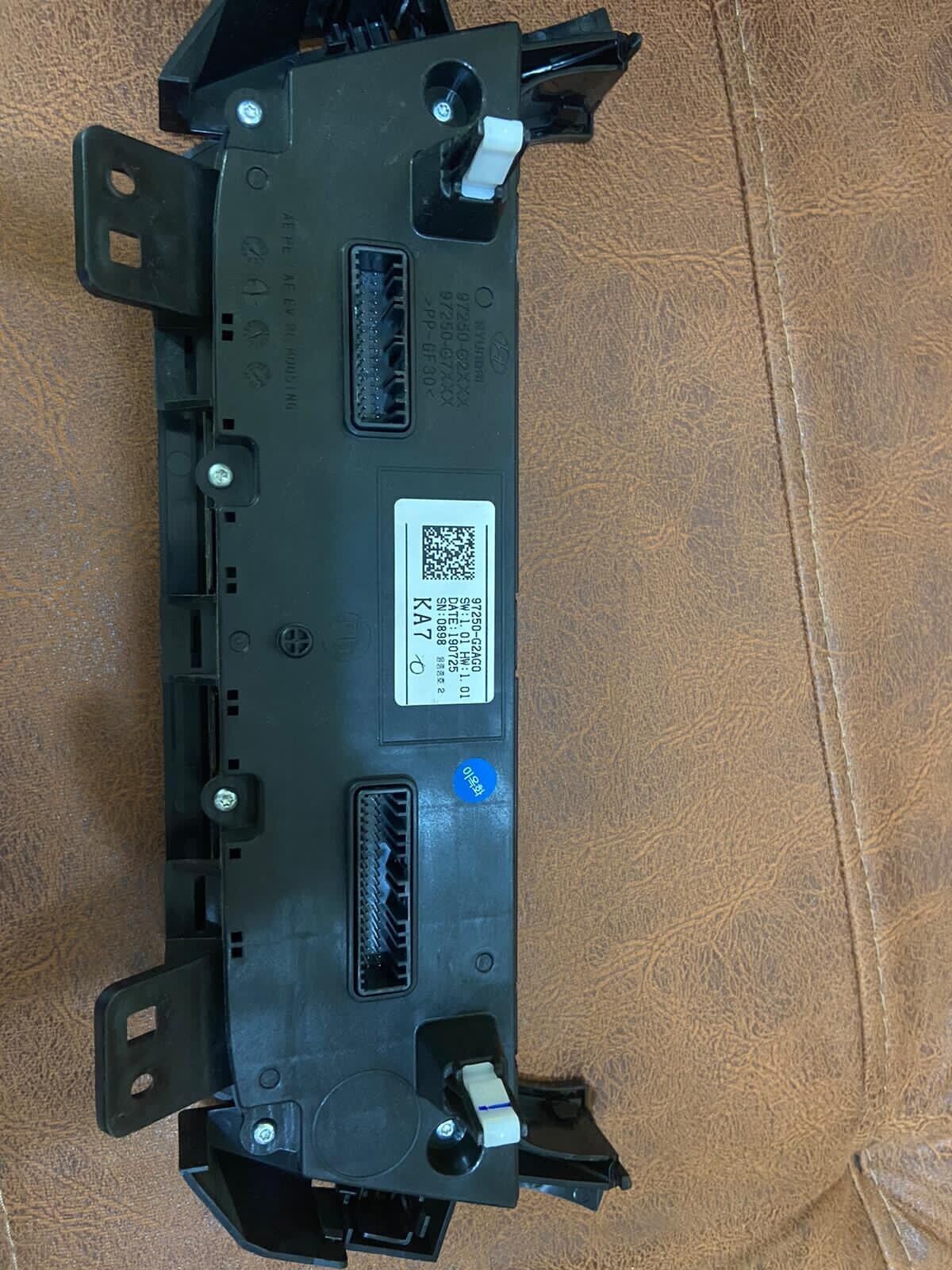 Hyundai Ioniq 2018 2019 2020 2021 AC Heat Switch Control 97250-G2 G7