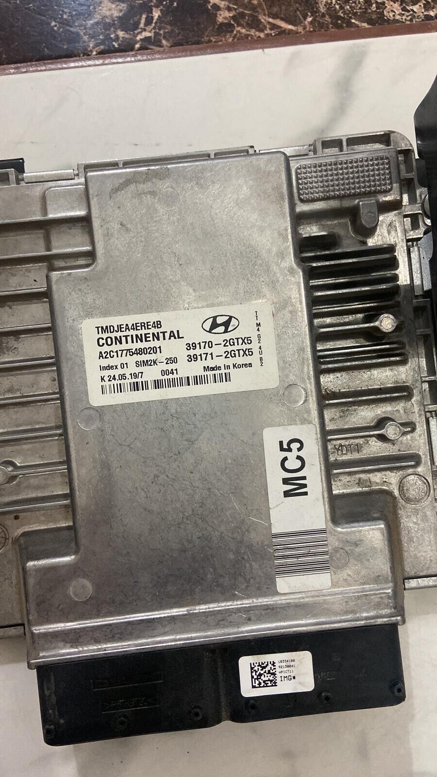 Hyundai santafe 2020 engine module ECU 391702GTX5 A2C17755480201