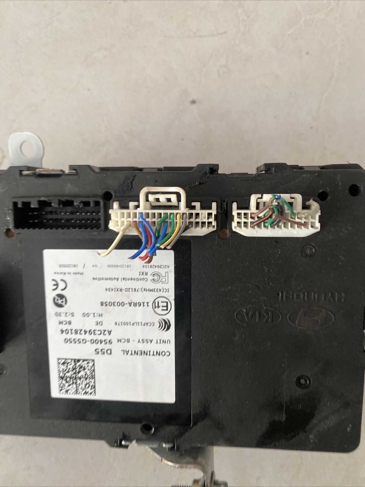 Kia Niro OEM BCM body control unit 95400G5550