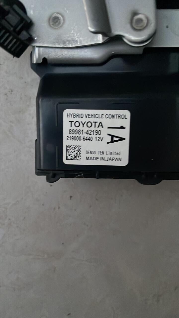 Toyota Rav4 2018 2020 OEM Hybrid ECU control unit 8998142190 12V 1A