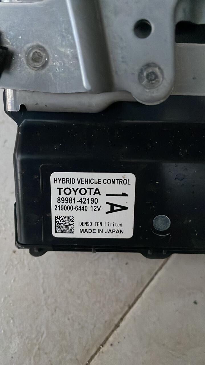 Toyota Rav4 2018 2020 OEM Hybrid ECU control unit 8998142190 12V 1A