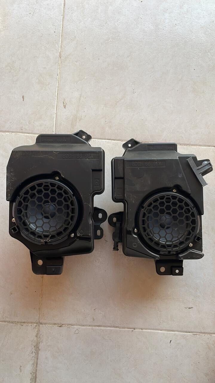 MAZDA 3 CX30 2020 2023 OEM RIGHT And Left Door PASSENGERS AUDIO WOOFER SPEAKER