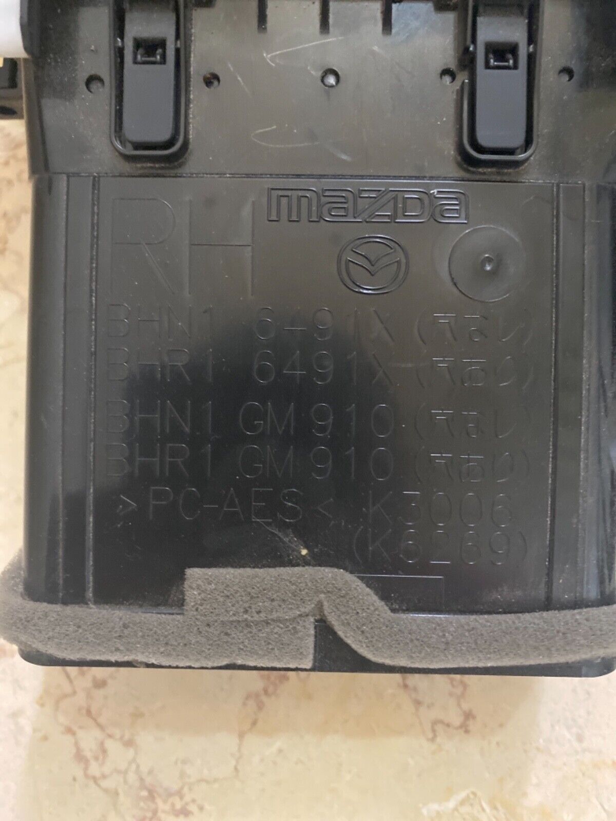 central grids for Mazda 3 2014-2018