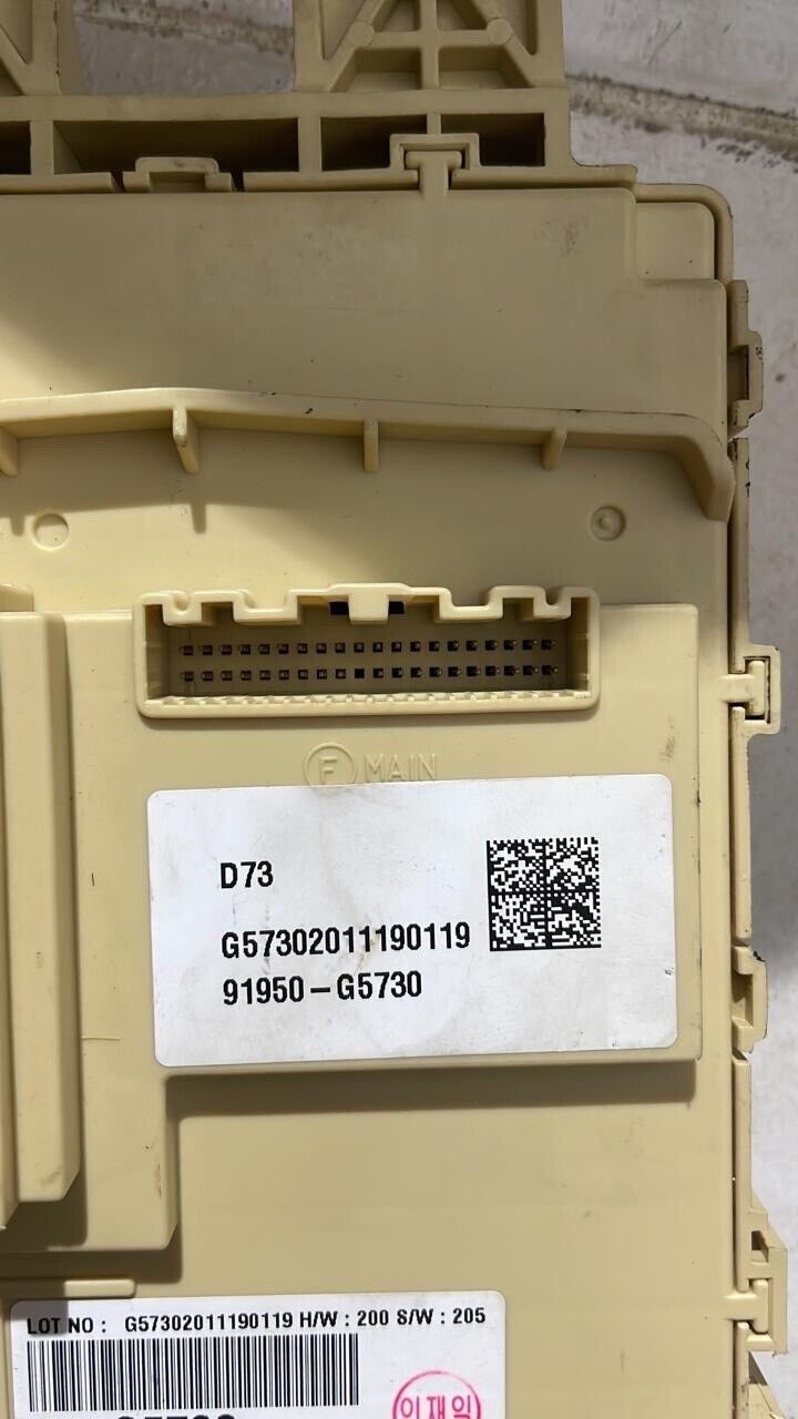 Kia Niro 2019 2022 OEM fuse box 91950G5730 D73