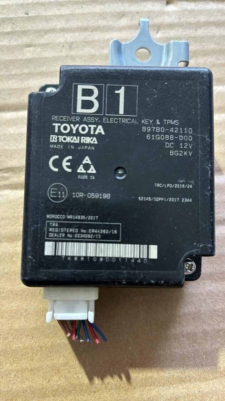 toyota rav4 2018 2022 OEM receiver assy key & tpms control unit 897B042110 B1