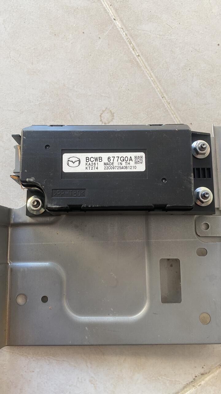 Mazda 3 CX30 2021 2023 CONTROL UNIT DCDC Light Control Unit BCWB677G0A