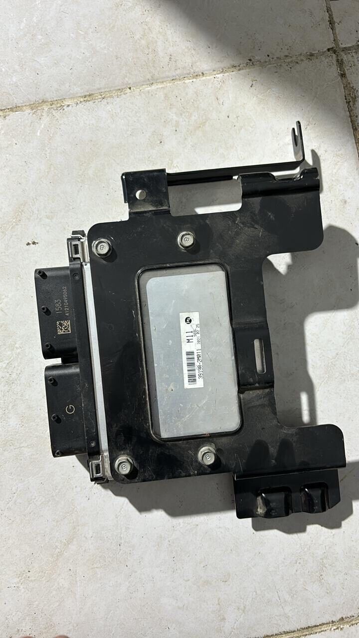 Hyundai Tucson 2021 2023 OEM ECU engine control unit 391992M021