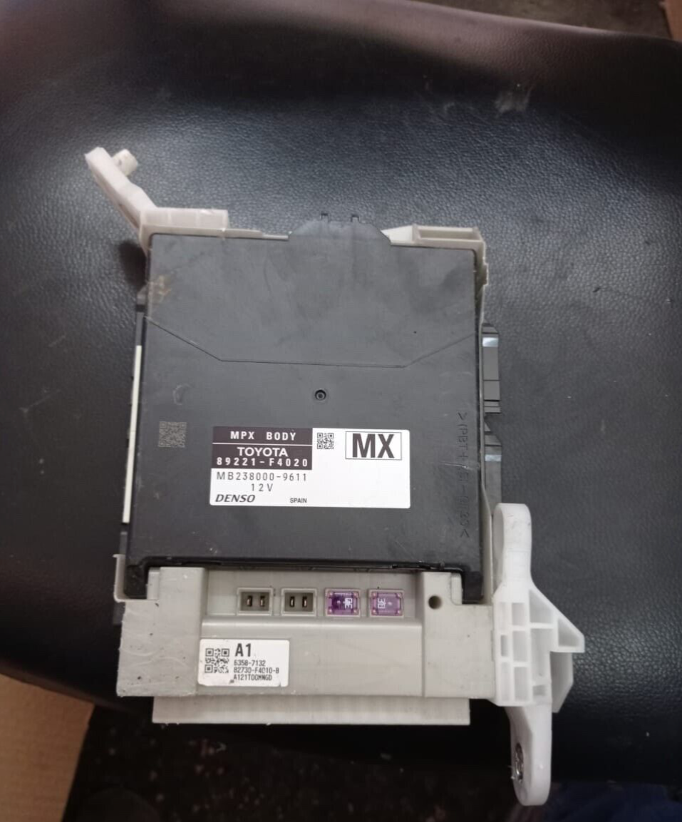 Toyota C-HR 2019 Multiplex Body Control Comfort Module Unit ECU MPX 89221-F4020