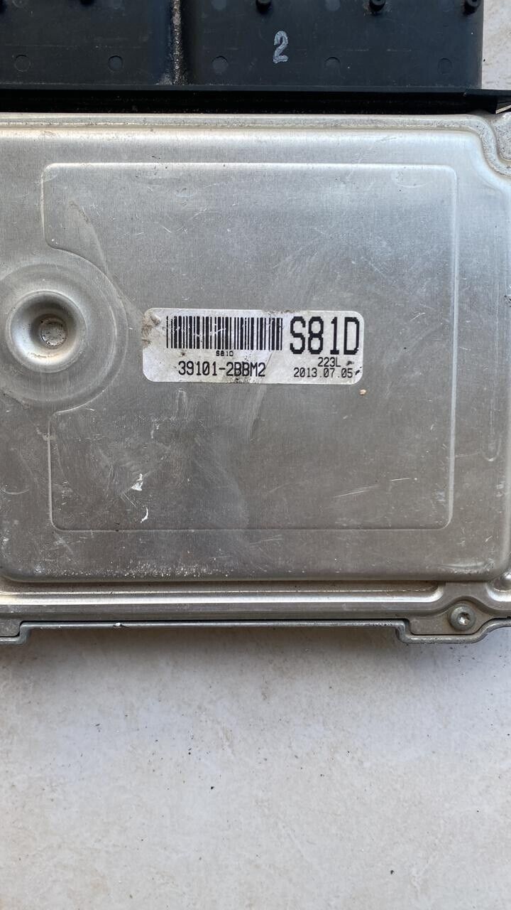 Hyundai volester 2013 2014 + ECU engine control unit 391102BBM2 391012BBM2