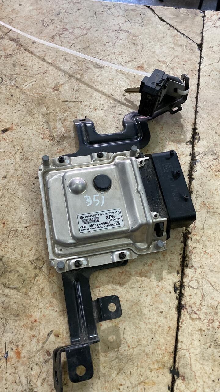 Hyundai I35 2014 2018 ECU engine control unit 391312B051 SP5 with KEY