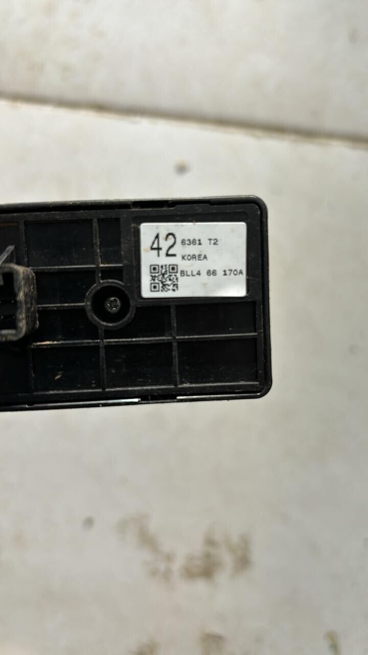 Mazda 3 2014 2019 OEM I stop blocker skid button