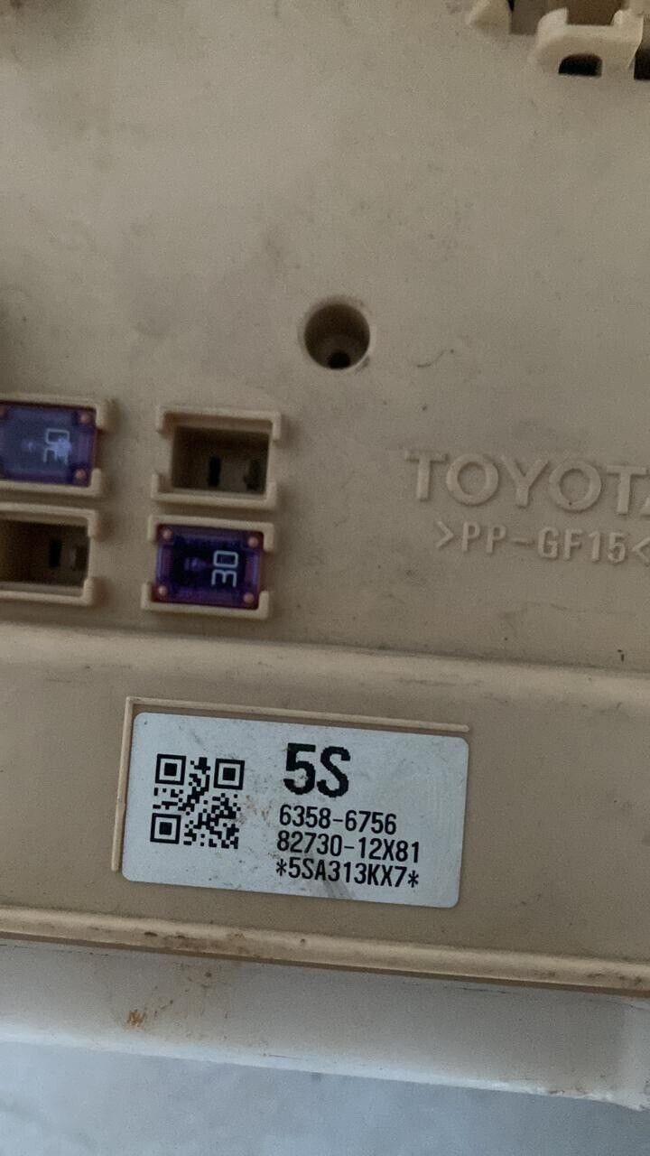 TOYOTA COROLLA  HYBRID 13-18 MPX BODY CONTROL MODULE ECU 8922102560