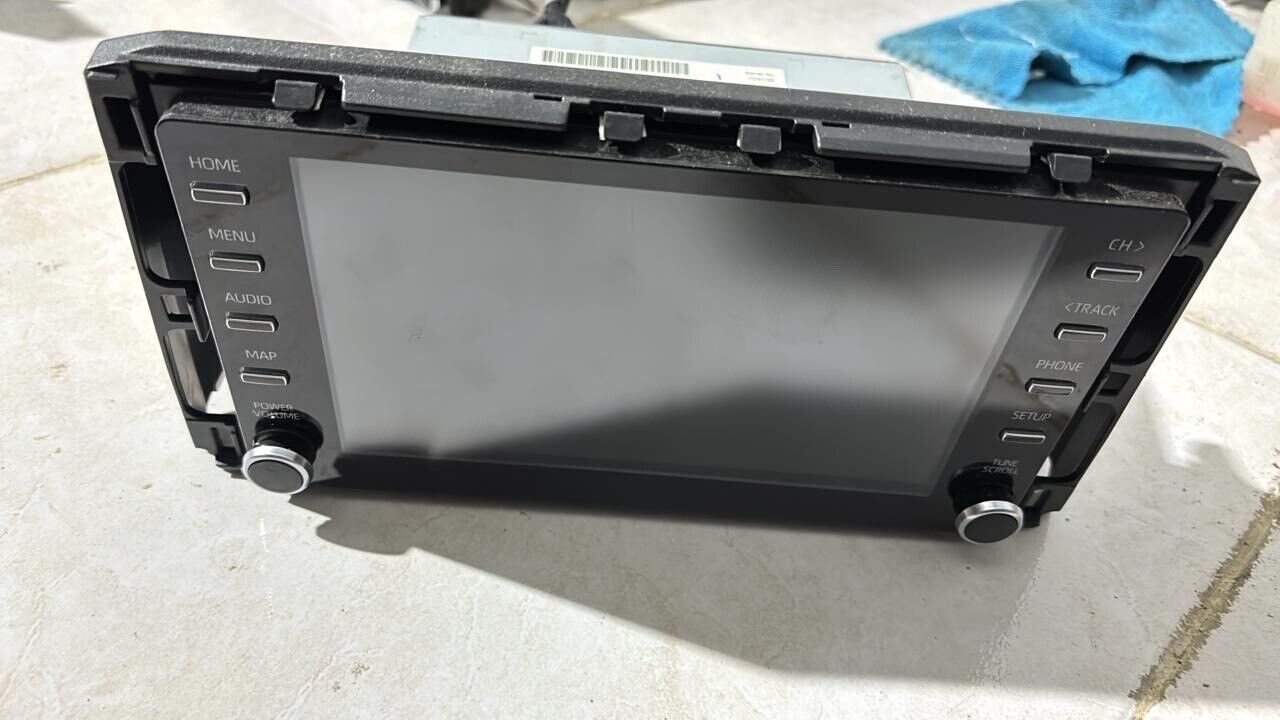 Toyota Corolla 2019 2022 OEM Radio Head unit touch screen