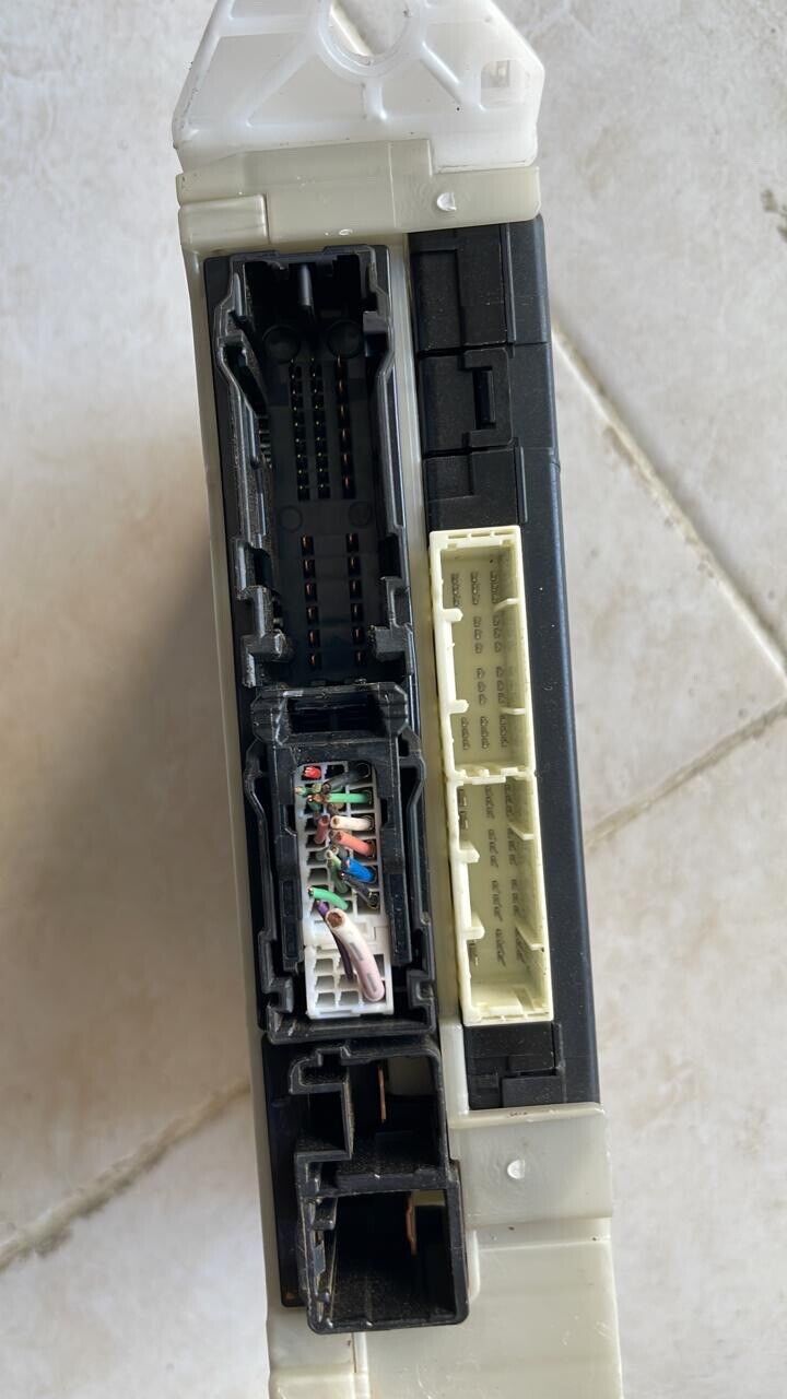 Toyota C-HR 2019 Multiplex Body Control Comfort Module Unit ECU MPX 89221F4130